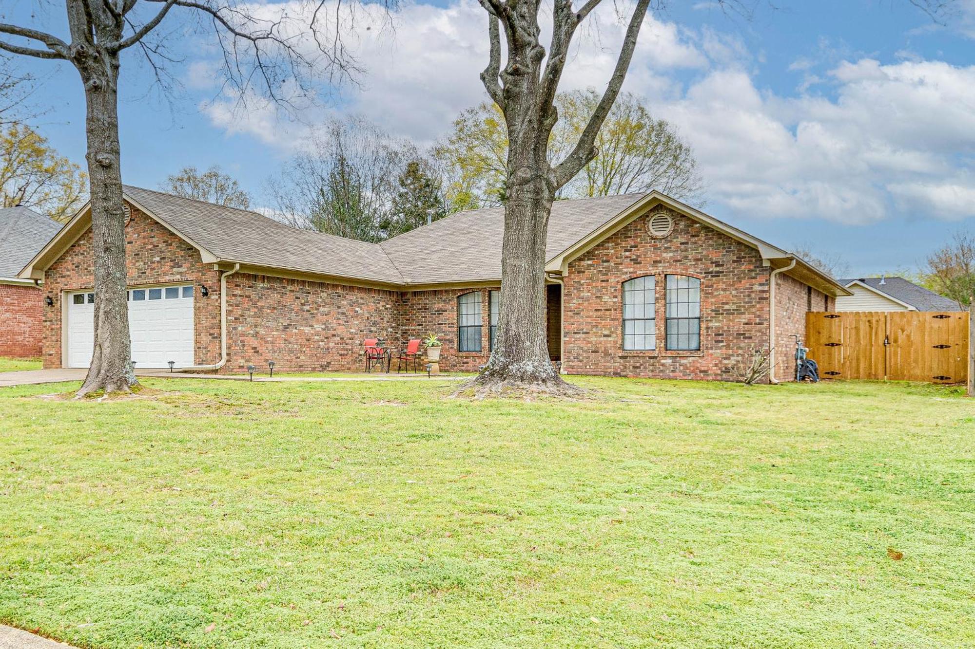 Pet-Friendly Conway Home 1 Mi To Hendrix College! Exterior photo